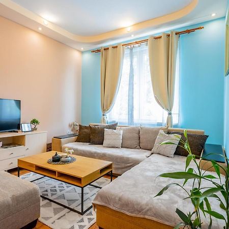 Spacious 3Bd Central Apartment Sofia Bagian luar foto